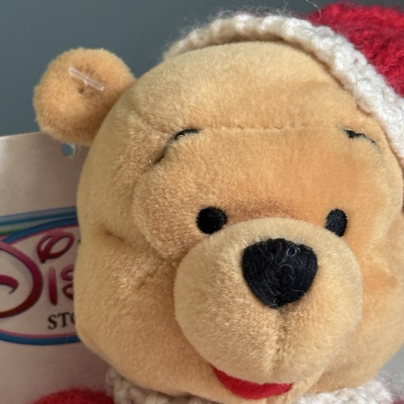 Vintage 1999 Disney Winter Sweater Winnie the Pooh Bear Red Knit Hat Plush T2 - Picture 6 of 15